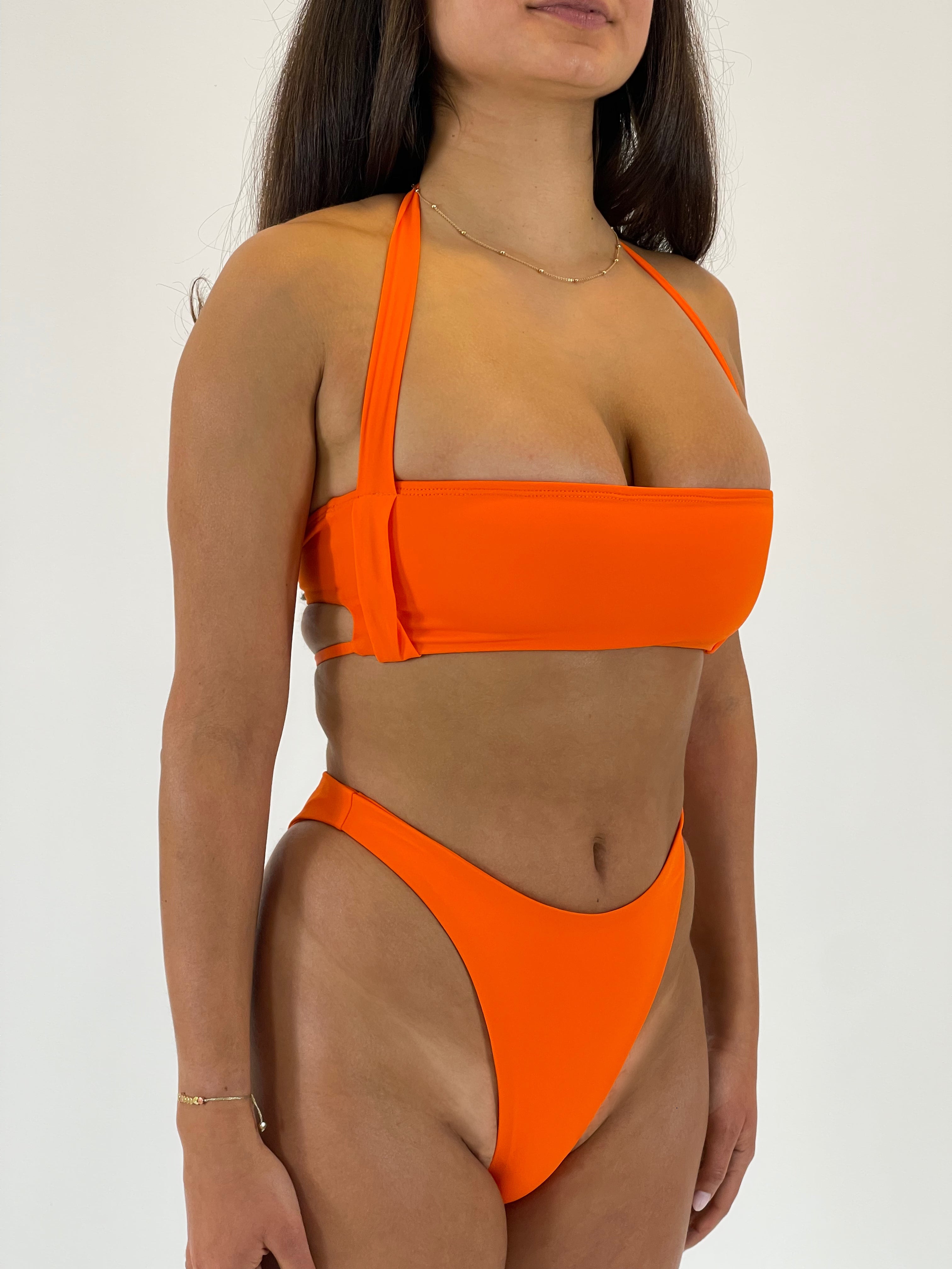 Mid waist bikini